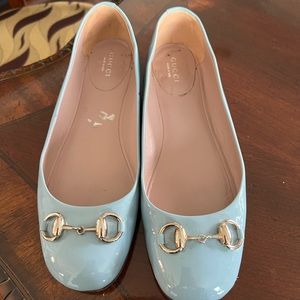Good condition Gucci flat shoes